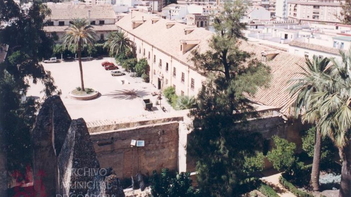 Las Caballerizas Reales, en el año 1993.