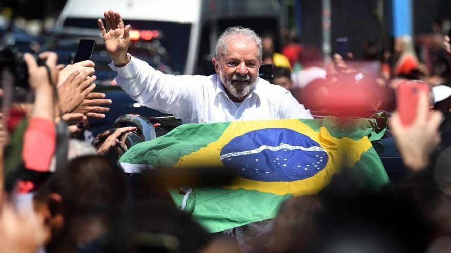 Elecciones en Brasil: ganó Lula da Silva en un histórico balotaje a Flávio Bolsonaro y asumirá un cuarto mandato