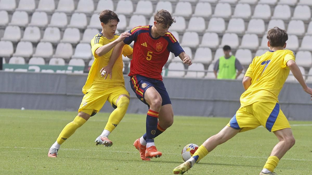 Las imágenes del partido España - Ucrania Sub 17 en El Arcángel