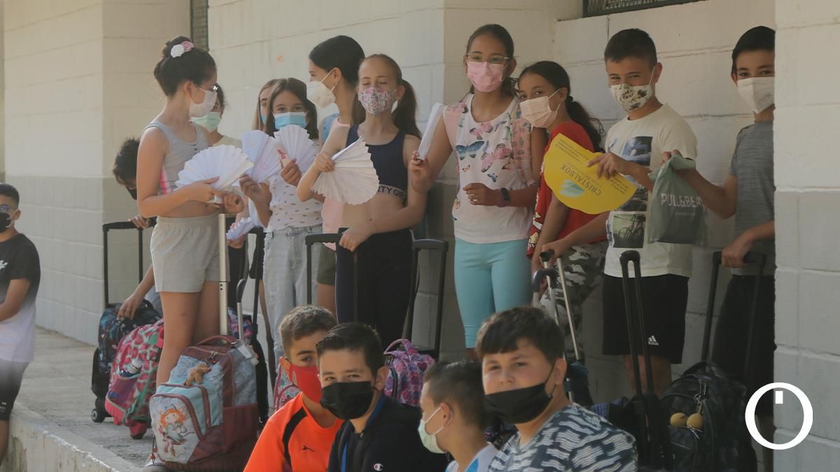 Al colegio con abanico: AMPAS y alumnos protestan por la falta de climatización ante las altas temperaturas