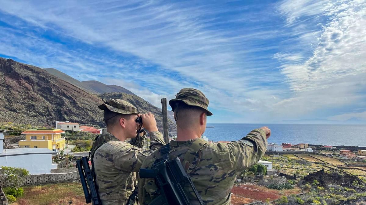 El Ejército despliega tropas en El Hierro para reforzar la vigilancia