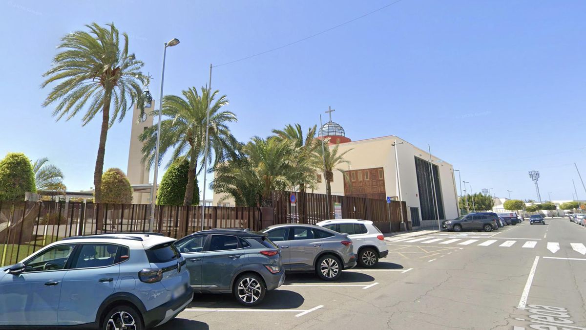 Abogados Cristianos se querella contra un hombre que paraba a gritos misas en Gran Canaria