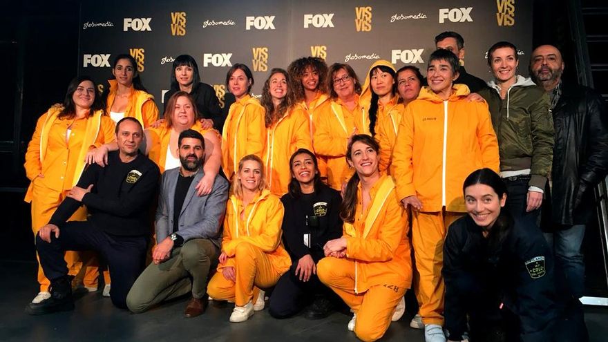 Entramos en la nueva cárcel de Vis a vis: "La 3º temporada se hace gracias a la marea amarilla"