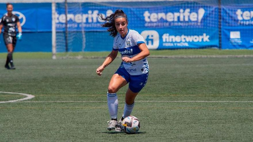 Paola Hernández deja el Costa Adeje Tenerife para jugar en Suiza