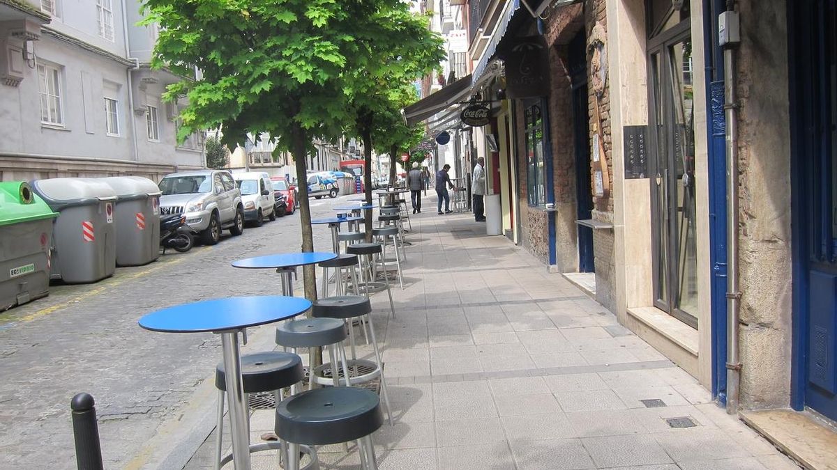 Vecinos de Pombo-Cañadío no quieren que se autorice la ampliación de terrazas en Santander