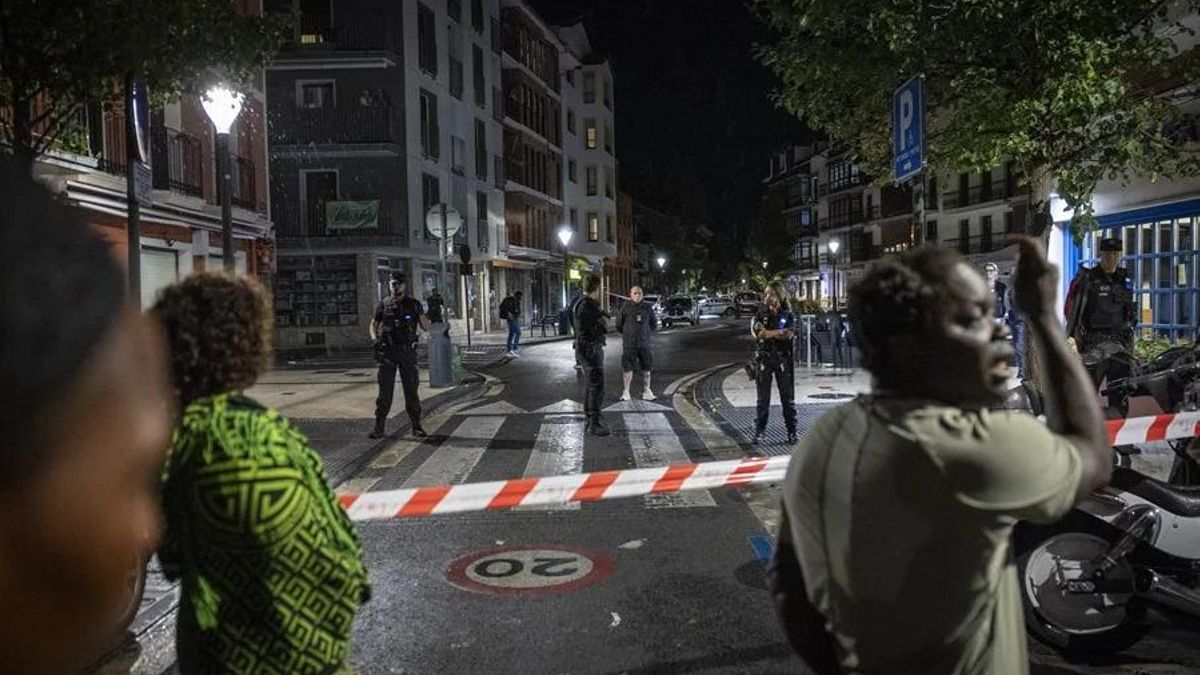 El Ayuntamiento de Hondarribia se une a las protestas que denuncian "asesinato policial" por la muerte de un hombre
