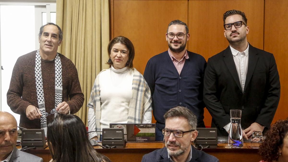 Los concejaes de Hacemos Córdoba, en el Pleno de diciembre en el Ayuntamiento