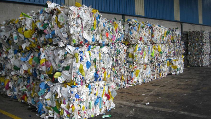 El Gobierno advierte a la Xunta de que Galicia pagará mayor porcentaje de la sanción europea por estar a la cola en reciclaje