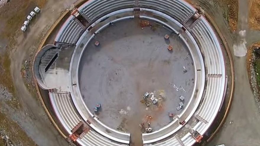 Vídeo promocional del PP de Calzadilla de los Barros con las obras plaza de toros - auditorio joven