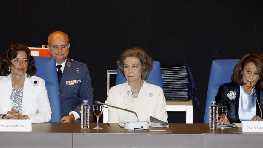 La Reina da su respaldo a jóvenes músicos becados por Juventudes Musicales