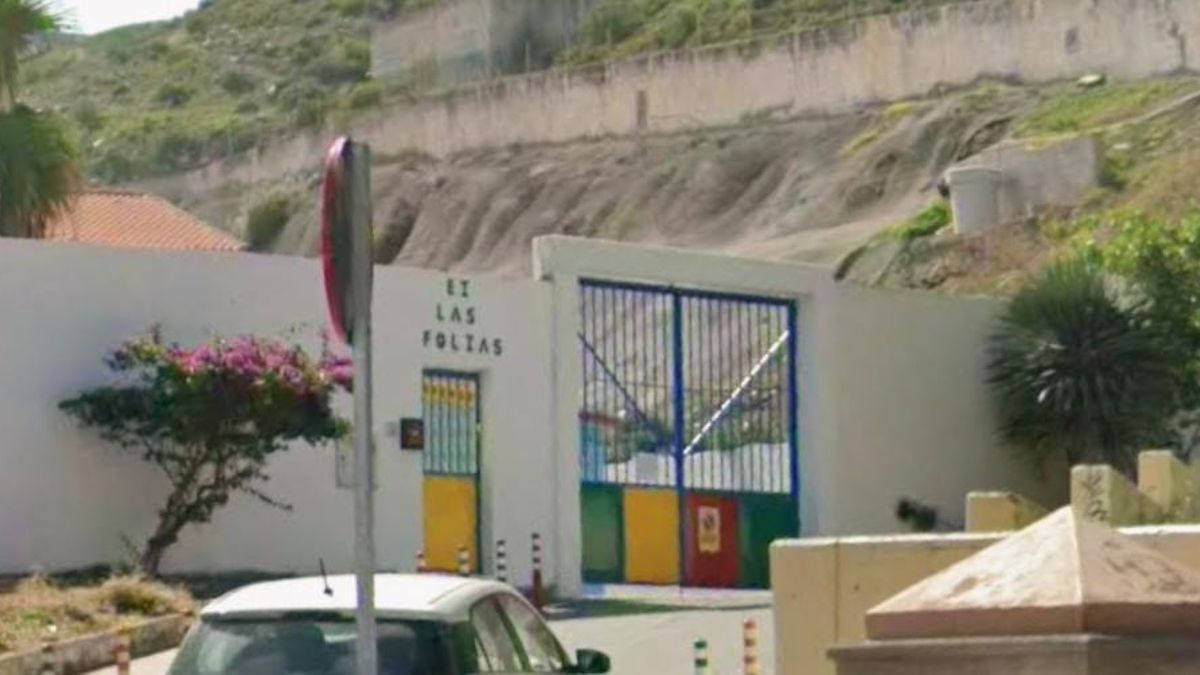 Vecinos de Zárate protestan por el cierre de la Escuela Infantil Las Folías