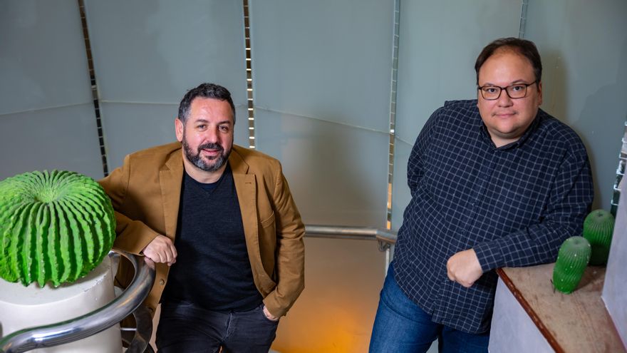 Ferran Casas y Joan Rusiñol: "Aznar ha pedido un nuevo 'a por ellos' y todos los poderes se han activado"