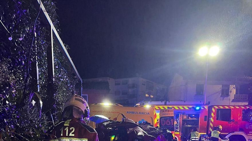 Mueren tres jóvenes en un accidente de tráfico en Cabezón de la Sal al salirse su coche de la carretera