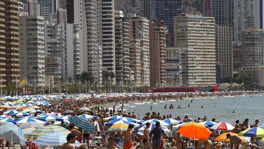 La mafia rusa invierte su botín en la economía turística de Benidorm y Altea con una red clientelar de cargos del PP,  policías y promotores