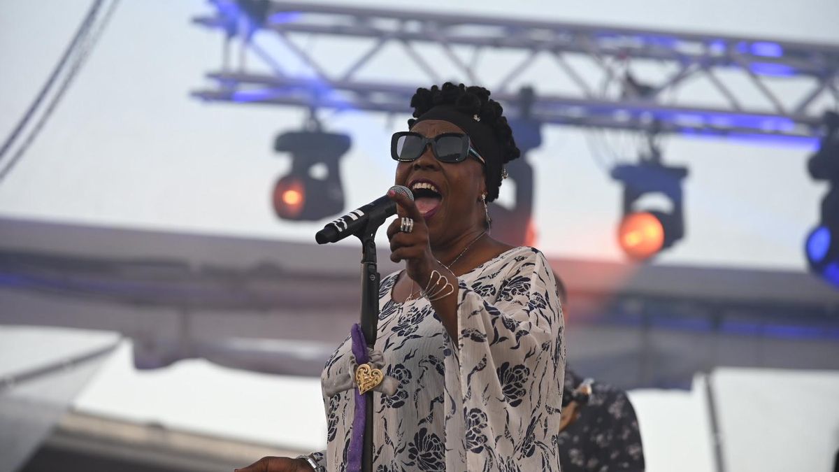 La cantante Gisele Jackson durante su concierto ayer. ©Fernando Ojeda