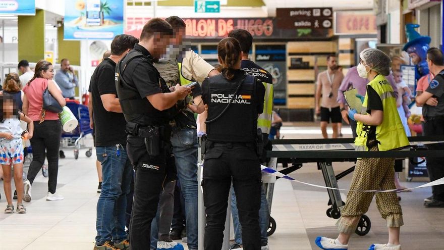 El detenido por asesinar a su exmujer en un centro comercial en Murcia tenía una orden de alejamiento vigente