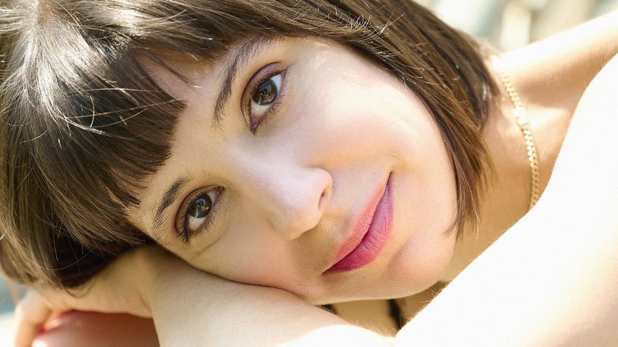 Aixa de la Cruz, autora de 'Herederas', una novela con foco en la salud mental