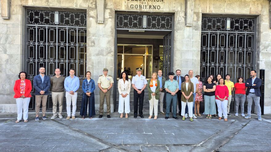 Asturias guarda un minuto de silencio por las 21 mujeres asesinadas, en lo que va de año, víctimas de la violencia machista