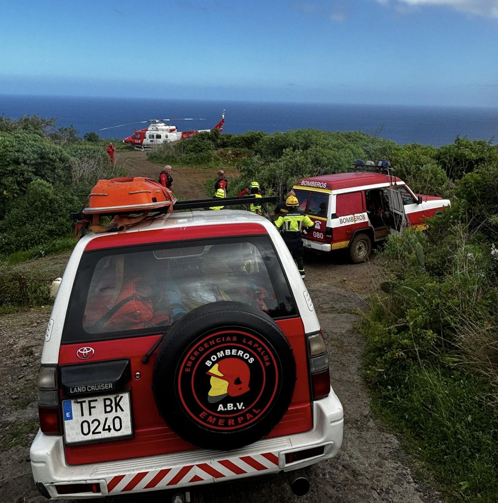 Dispositivo que ha participado en el rescate de la senderista herida en Los Tilos.