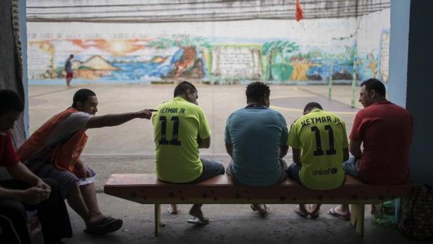 Internos en una prisión brasileña