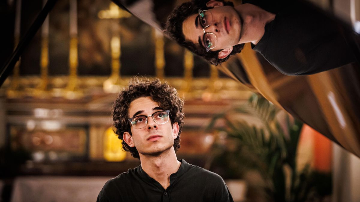 El pianista italiano Fulvio Nicolosi ofrece este domingo un recital en la Sala Eutherpe de León
