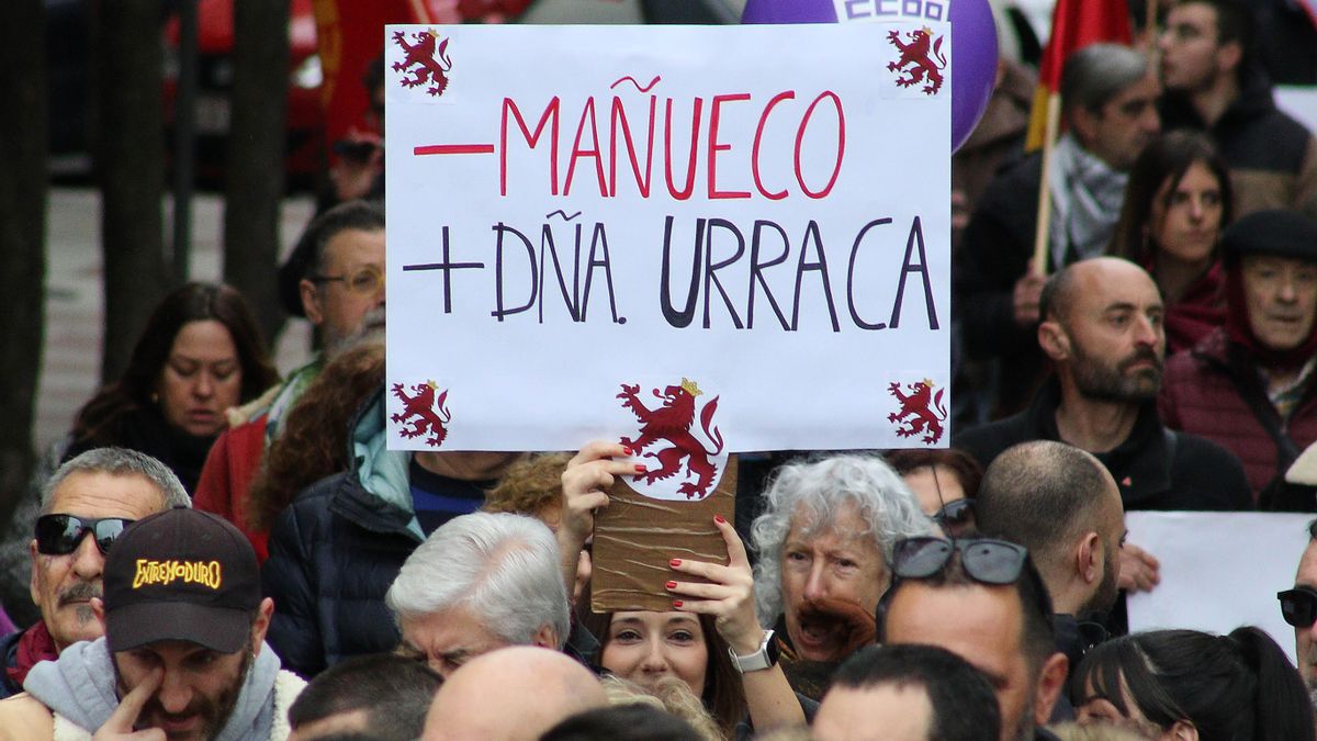 Las imágenes de la gran protesta por el futuro de León el 16F de 2025.