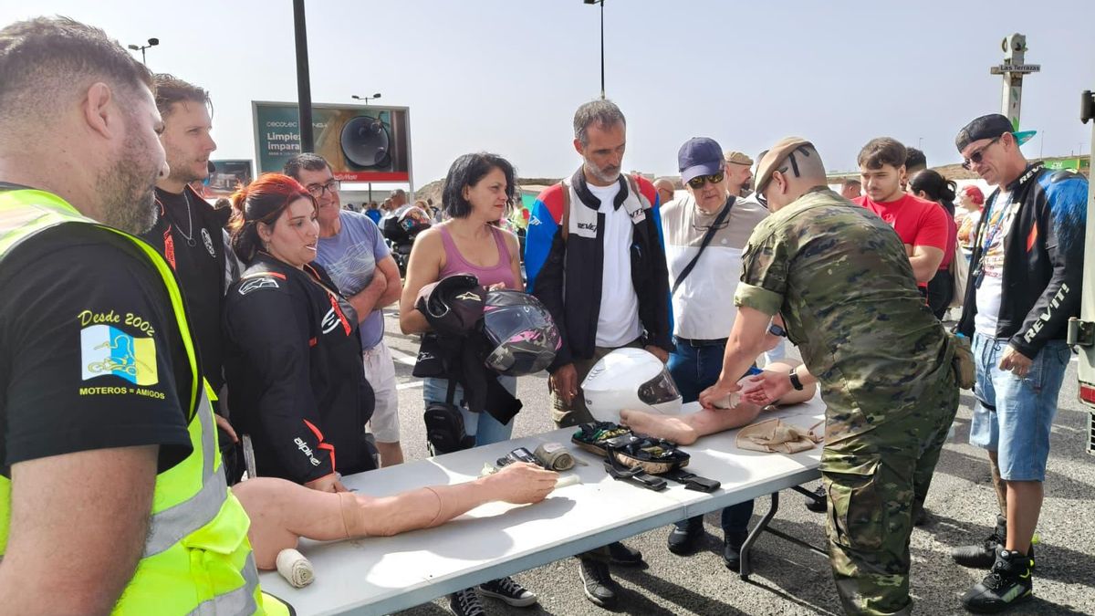 Taller de primeros auxilios impartido durante el XXIV Aniversario del Motos Fest de Gran Canaria.