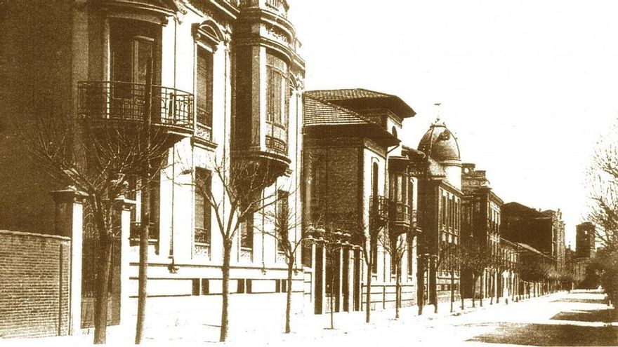 La creación de la calle Padre Isla de León, avenida de nostálgicos chalés