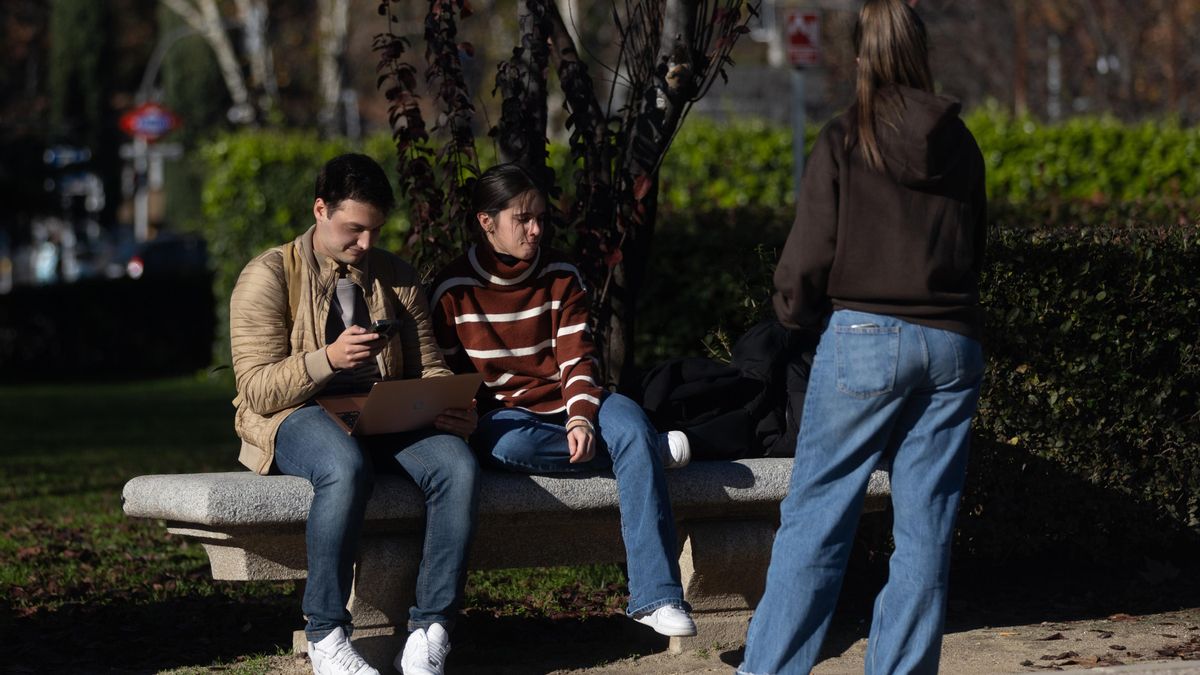 El Gobierno de Cantabria pide a jóvenes de 14 a 30 años aportaciones para el I Plan Integral de Juventud