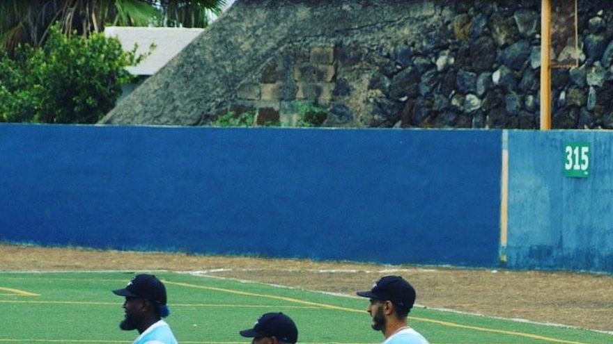 El Tenerife Marlins se traslada a Valencia con la eliminatoria por el título liguero empatada