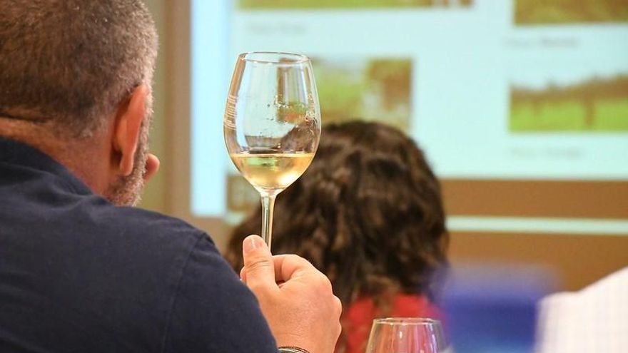 La Cátedra de Agroturismo y Enoturismo imparte un taller de oratoria en Garafía para profesionales del sector vitivinícola