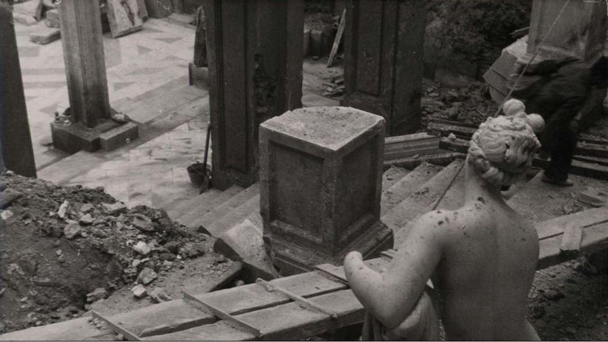 Parte del interior del Palacio de Liria tras el incendio.