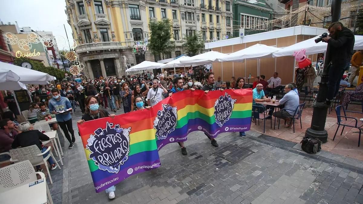 El 'otro' San Mateo: Colectivos sociales contraprograman las fiestas de Oviedo para ser "más populares"