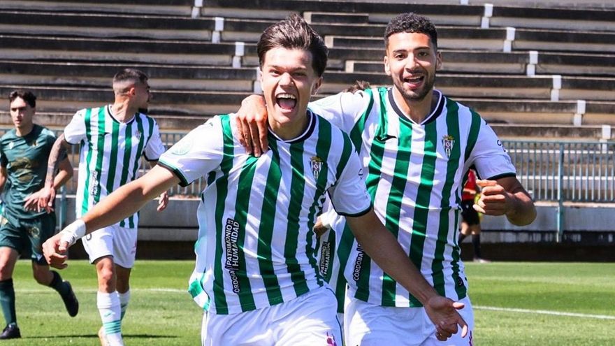 El Salerm Puente Genil cede su fortín y agrava su crisis en la zona de descenso