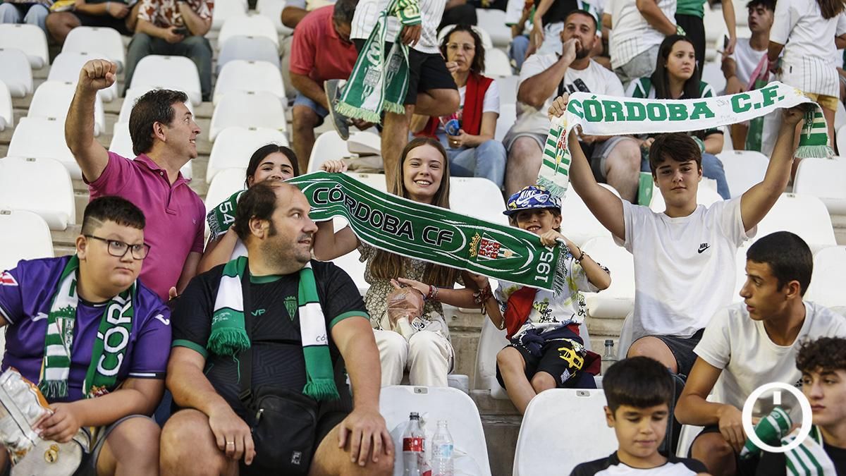 Grada Blanquiverde del Córdoba CF - Málaga CF