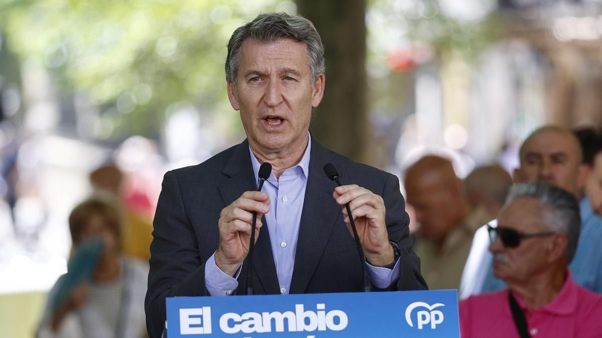 Feijóo corteja a PNV y Junts con elecciones "inmediatas" a cambio de una moción de censura