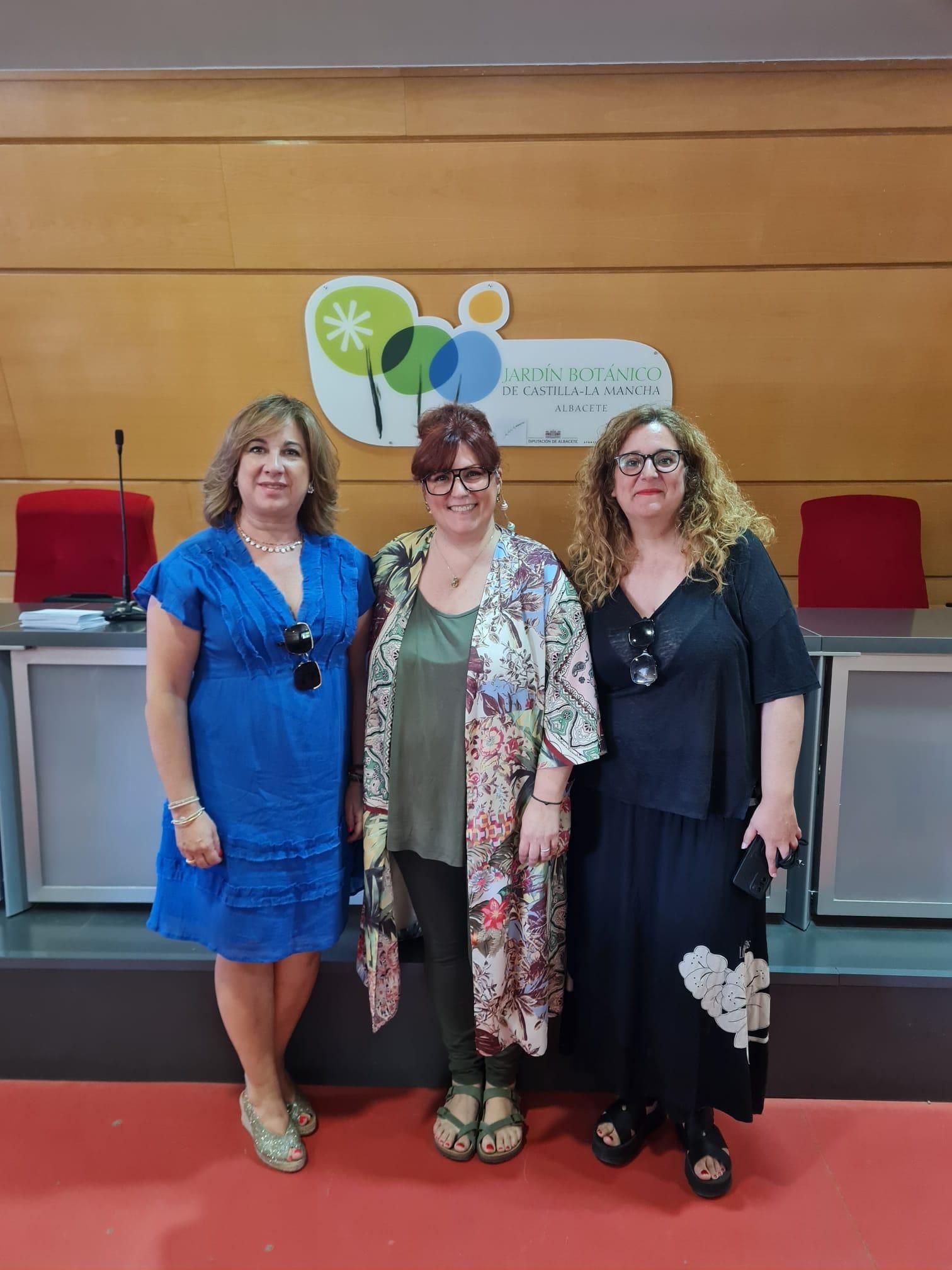 De izquierda a derecha, Aurora Galán Carretero, Natalia Simón e Isabel Ralero Rojas