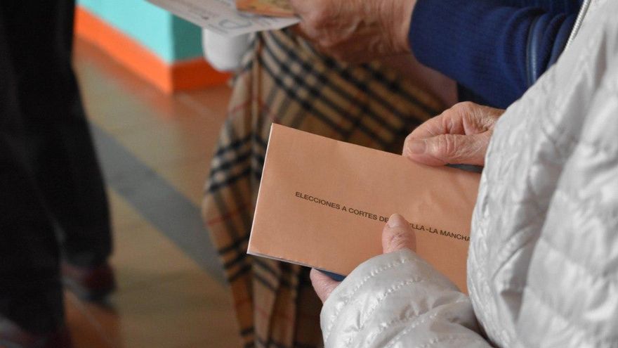 La participación en Castilla-La Mancha supera el 41% a las 14 horas, tres puntos más que hace cuatro años