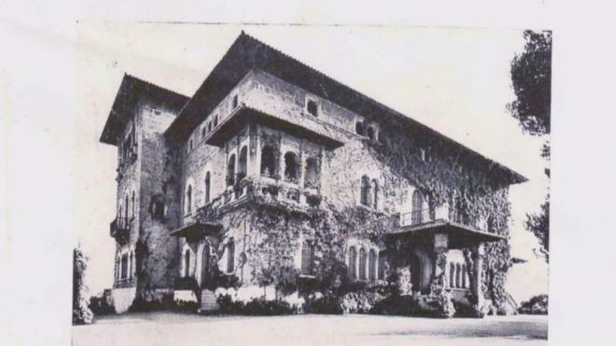 Imagen del Museo Saridakis antes de convertirse en residencia veraniega de los reyes