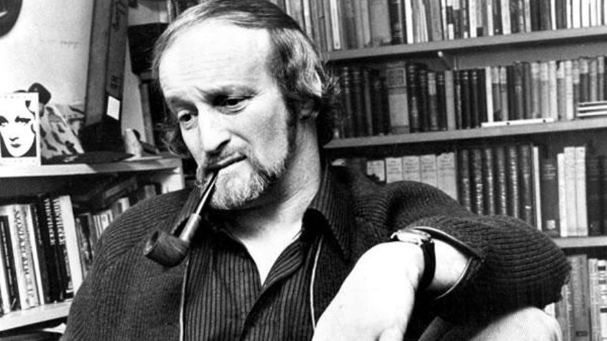 Suicidio, adicciones y poesía según Al Alvarez, el gran escritor sin rótulo