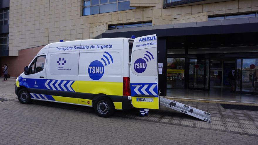 Las ambulancias del transporte no urgente redujeron un 21% su actividad en 2020 por la pandemia