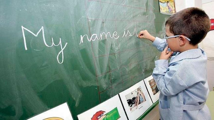 Hasta 90 de los 613 proyectos bilingües de la región van a abandonar este modelo