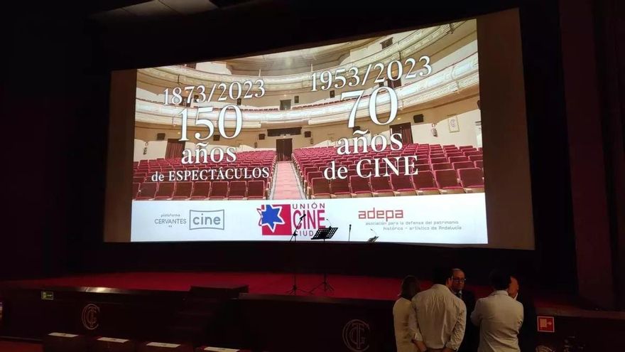 El Cervantes es el cine más antiguo de Sevilla.
