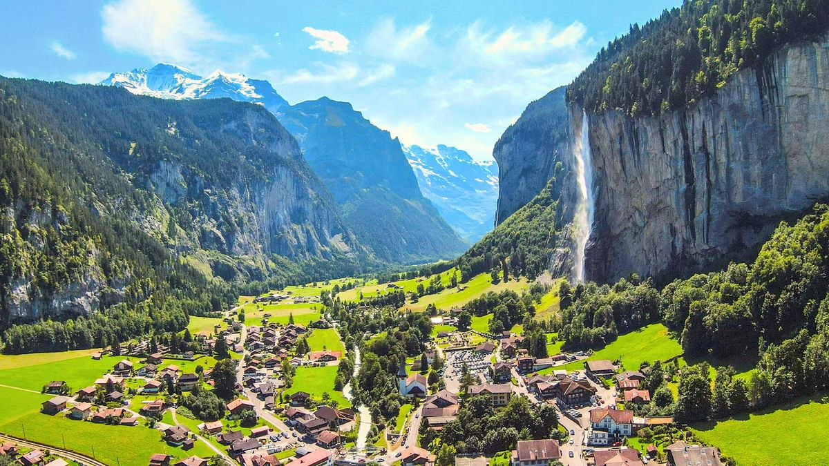 La Suiza más espectacular: un itinerario alpino por valles, cumbres y lagos desde Interlaken