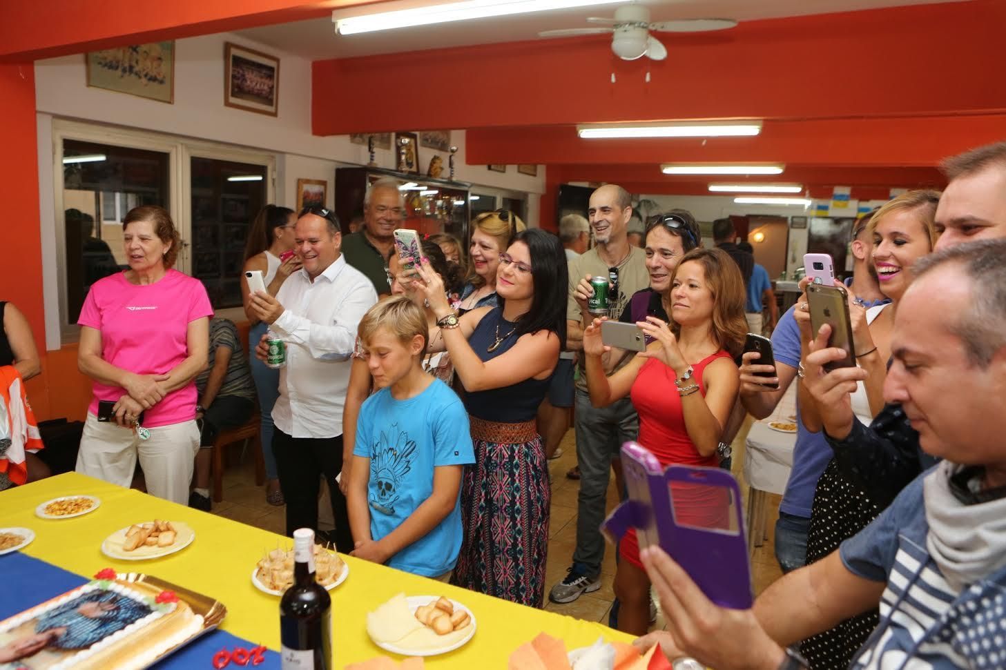 Juan Viera celebra su 100 cumpleaños. (ALEJANDRO RAMOS)