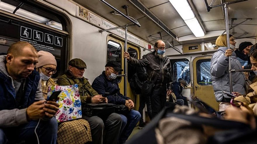 Nuevo récord diario de muertos por coronavirus en Rusia