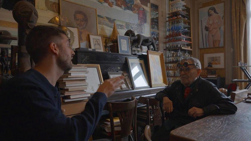 Broncano salió por primera vez del plató de 'La Revuelta' para visitar a Fernando Arrabal en París: "Eres un tesoro"