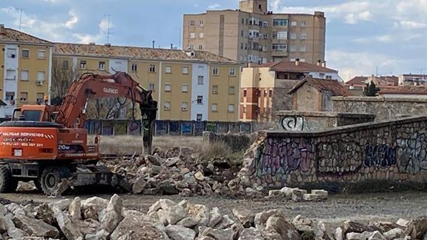 Incoherencias y desaguisados en los aparcamientos construidos en los terrenos de ADIF en Cuenca