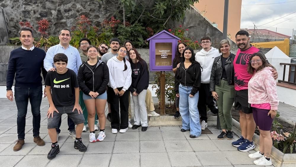 Breña Baja impulsa la igualdad a través de la lectura con la iniciativa ‘Buzón Violeta’.