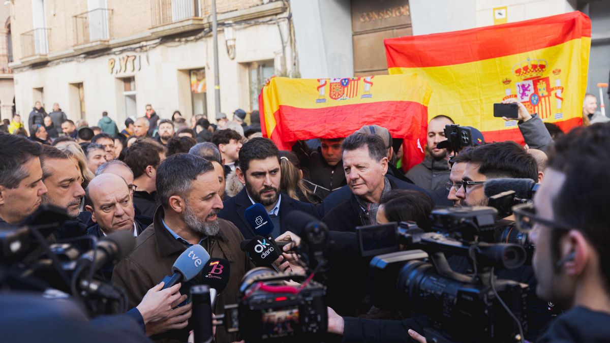 El candidato de Vox en Aragón insiste con el trasvase del Ebro y a la vez carga contra la prensa por publicarlo